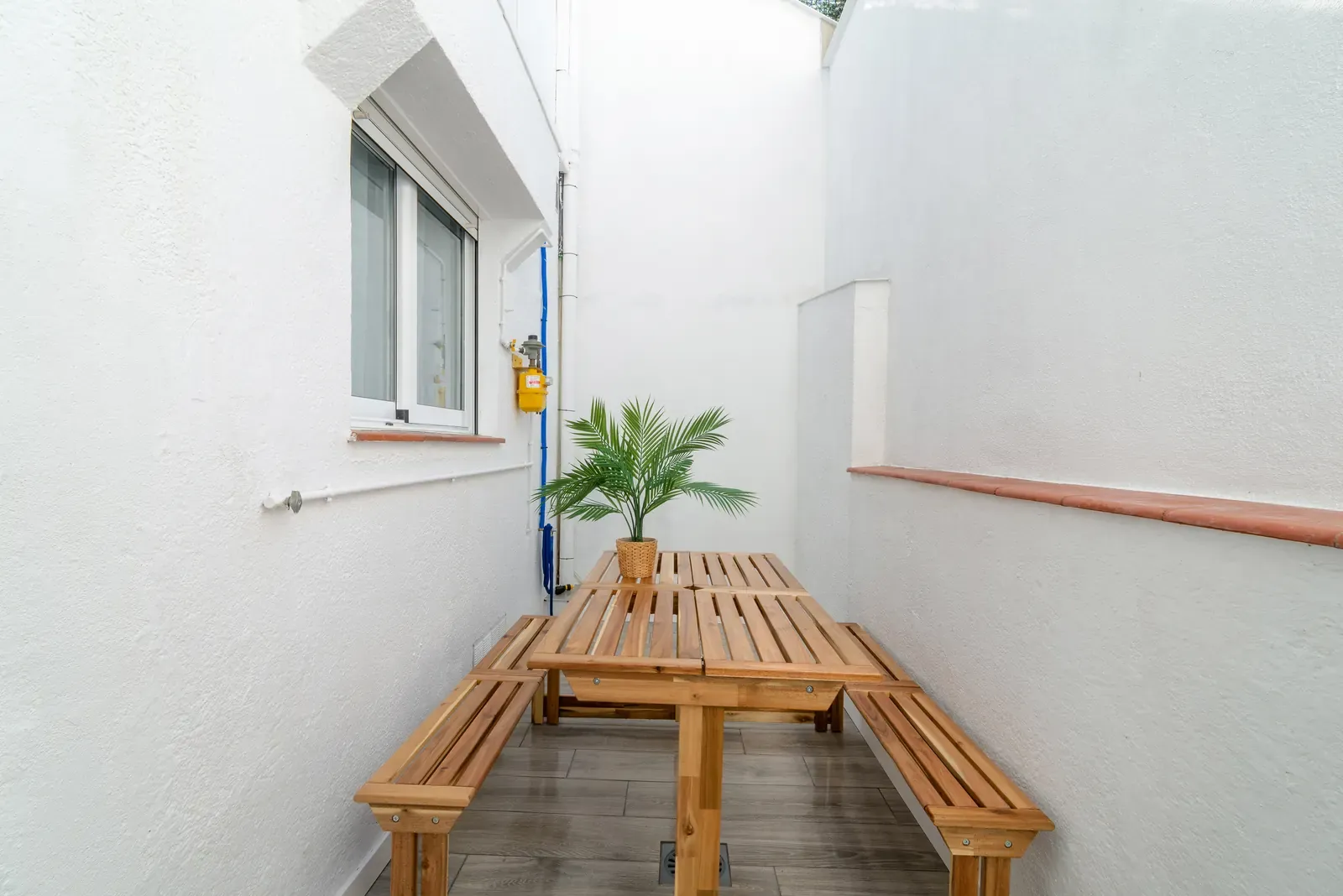 Apartamento con patio — 12